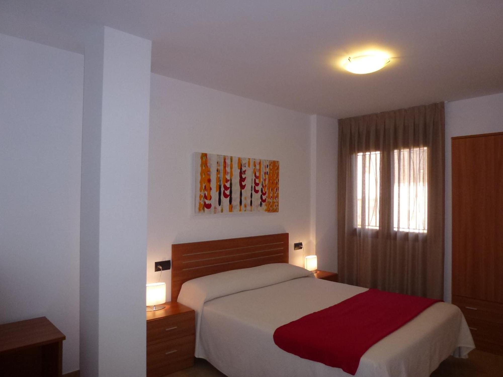 Apartamentos Puerta Muralla Teruel Exterior foto