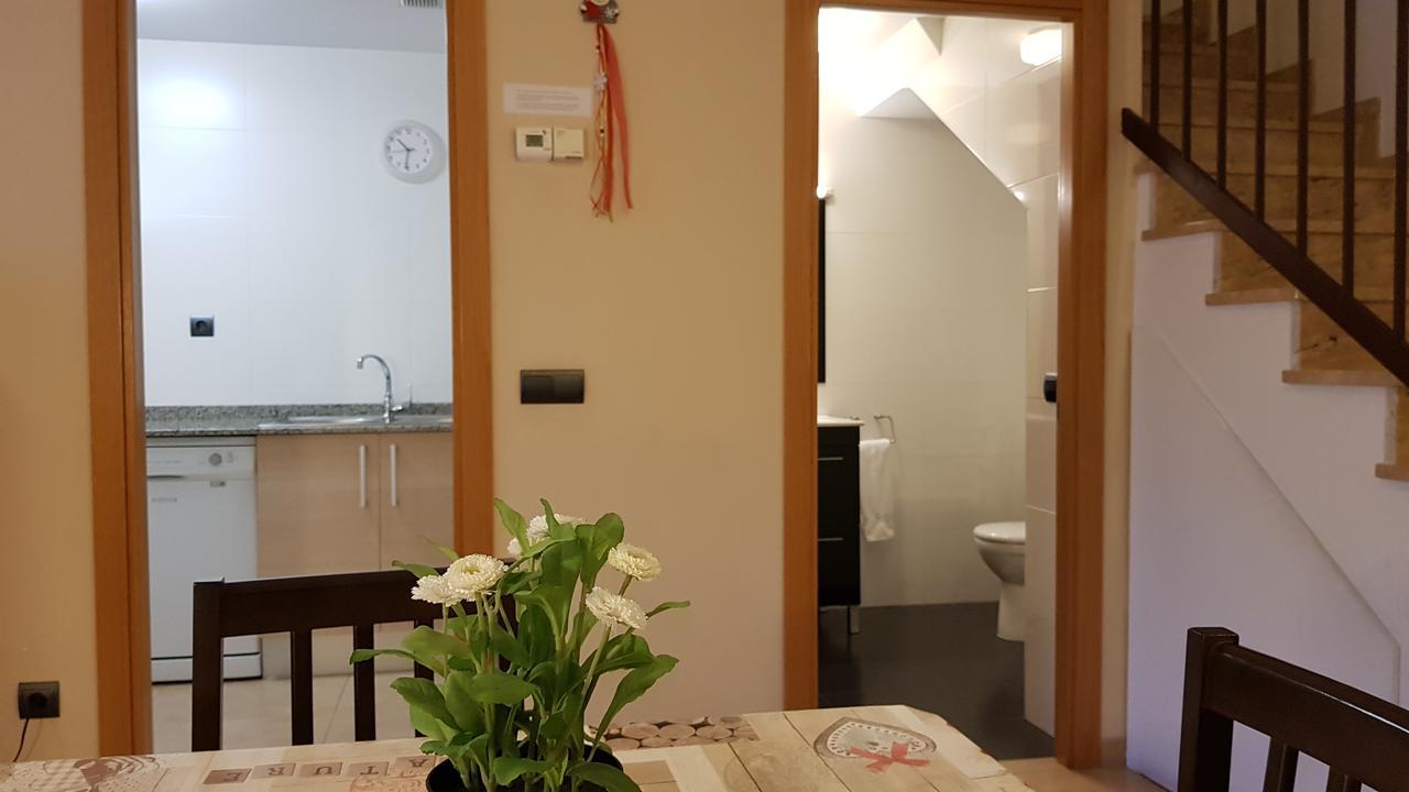 Apartamentos Puerta Muralla Teruel Exterior foto