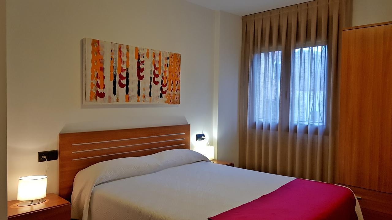 Apartamentos Puerta Muralla Teruel Exterior foto